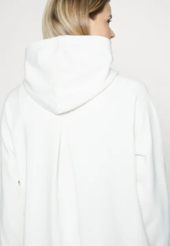 Sweaty Betty Revive Longline Hoody - Hoodie - White -SexyHair-butikk 07d1708e3a944310a9414b4fbb6e1762 scaled