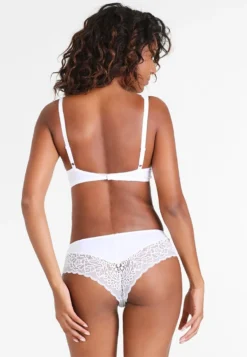 Triumph Amourette - T-Skjorte-Bh - White -SexyHair-butikk 0f5691d177de4cb8beb5006a5d330e94