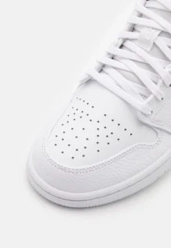 Air Jordan 1 - Joggesko - White/Hyper Crimson/Light Bone/Vintage Lichen 11 Air Jordan 1 - Joggesko - White/Hyper Crimson/Light Bone/Vintage Lichen -SexyHair-butikk 1b48671e37fc4c5f979473196bd06fa4 scaled