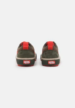 Vans Old Skool Mte-1 Unisex - Joggesko - Forest Night -SexyHair-butikk 1e2e1c9e5e3343e2af825f809ee495c6 scaled