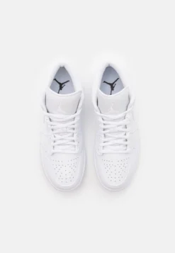 Air Jordan 1 - Joggesko - White/Hyper Crimson/Light Bone/Vintage Lichen 9 Air Jordan 1 - Joggesko - White/Hyper Crimson/Light Bone/Vintage Lichen -SexyHair-butikk 1f06fe2790b245909aa598e1b9c9f602 scaled