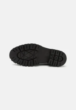 Les Deux Tatum Loafer - Slippers - Black -SexyHair-butikk 28a35b7efc8c4730879e39e144c3009f scaled