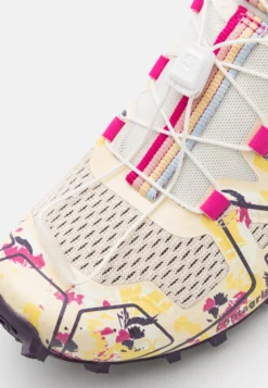 Salomon Speedcross Offroad Cantaloupe - Joggesko - Vanilla Ice/Bleached Sand/Very Berry 15 Salomon Speedcross Offroad Cantaloupe - Joggesko - Vanilla Ice/Bleached Sand/Very Berry -SexyHair-butikk 2dbc550fb70544d0920460ff0637e7fc scaled