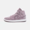 Wmns Air Jordan 1 Mid Se Edge - Høye Joggesko - Purple Smoke/White
