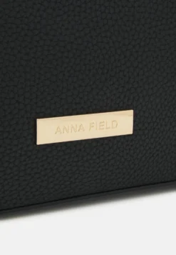Anna Field Håndveske - Black 7 Anna Field Håndveske - Black -SexyHair-butikk 4e8e2a90b42349bdb4f29cdf9dc08168 scaled