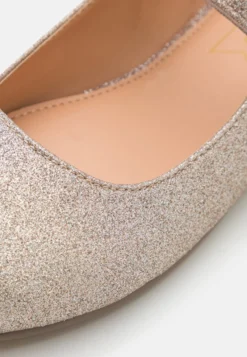 Friboo Ballerina Med Reim - Silver -SexyHair-butikk 69836e204b37422a887af28ad1acec98 scaled