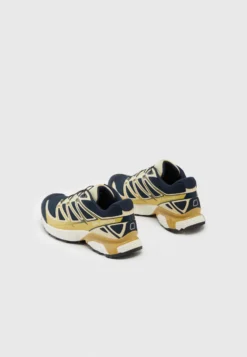 Salomon Xt-Pathway Unisex - Joggesko - Carbon/Southern Moss/Moth -SexyHair-butikk 74d2e88713f64b9aa2162b98c2d9a77c scaled