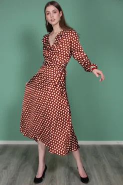 Second Female Spotty Wrap Dress - Rustic Brown -SexyHair-butikk GMeKiFsDRUm1erKvvuWt IMG 9267