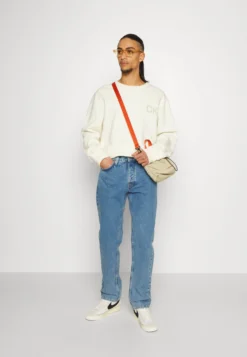 Nudie Jeans Rad Rufus - Jeans Relaxed Fit - Light Breeze 11 Nudie Jeans Rad Rufus - Jeans Relaxed Fit - Light Breeze -SexyHair-butikk c5307954ad754644be7cae0e11782695 scaled