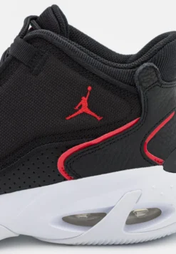 Jordan Max Aura 4 - Høye Joggesko - Black/University Red/White -SexyHair-butikk c9d27ff907054972853e5ef07893533c scaled