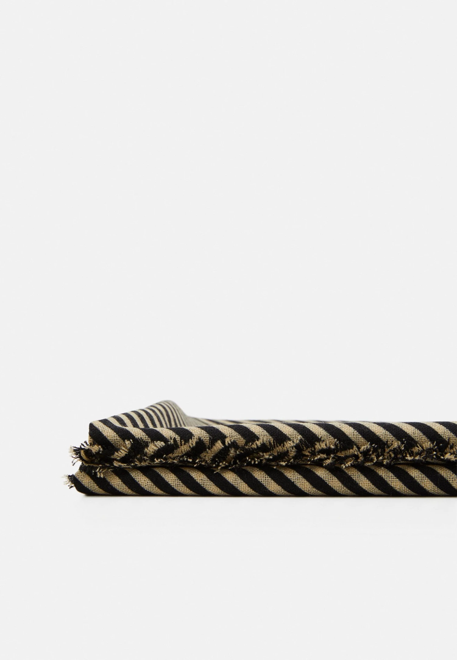 By Malene Birger Lorettas - Skjerf - Beige 2 By Malene Birger Lorettas - Skjerf - Beige - Bilde 2