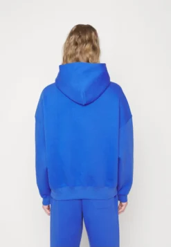 Hako Hoodie Unisex - Sweatshirt - Dazzling Blue 12 Hako Hoodie Unisex - Sweatshirt - Dazzling Blue -SexyHair-butikk fb8054d07a04468ebe64cdb3f2469e2f scaled