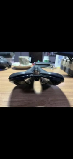 Giant Approach Saddle -SexyHair-butikk large adpic 6960485 1681489382